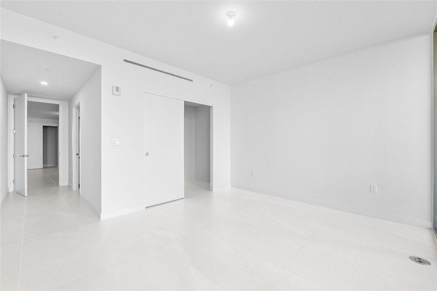 Bedroom #3 w/ Walk in closet