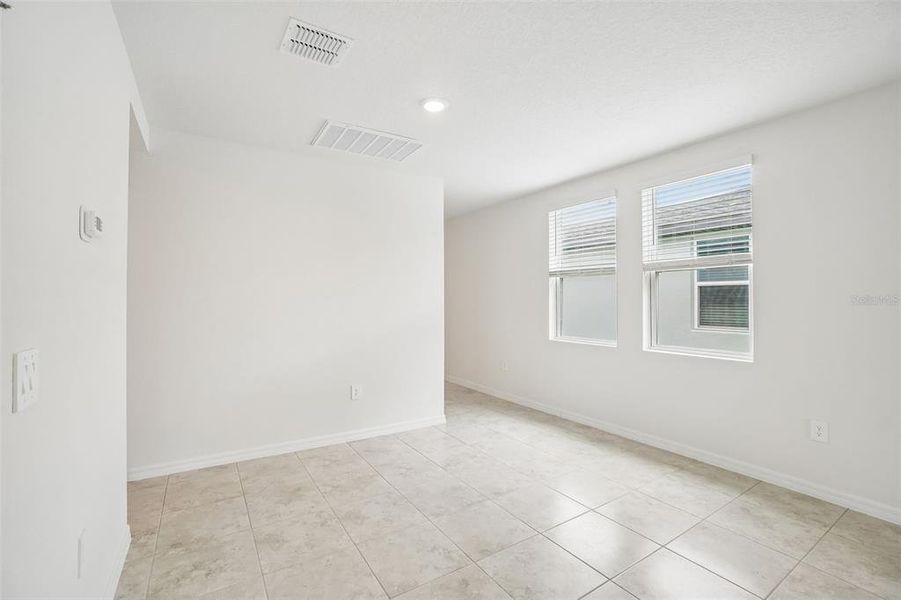 Spacious, unfurnished interior of a new home in Hamilton Bluff - Classic Series, Lake Hamilton (Image 30).