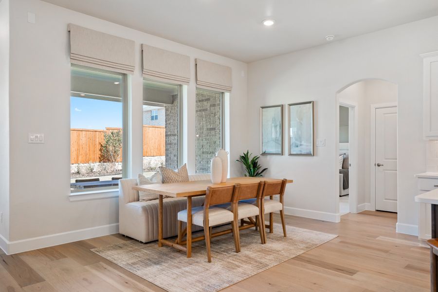 Representative furnished interior of a home built from the Driftwood by Beazer Homes in Enclave at Legacy Hills: Overlook 60', Celina (Image 11).