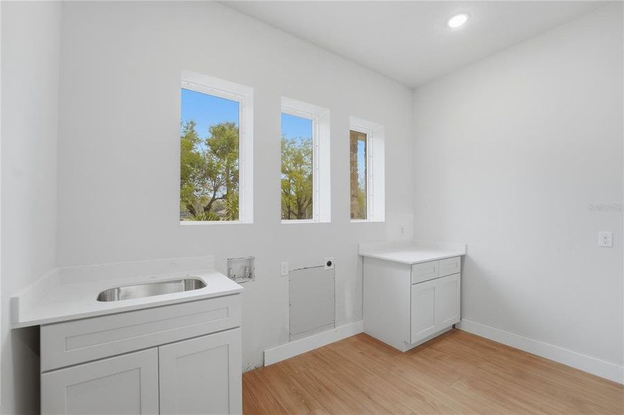 Furnished interior view inside a new home in , Kissimmee (Image 16).