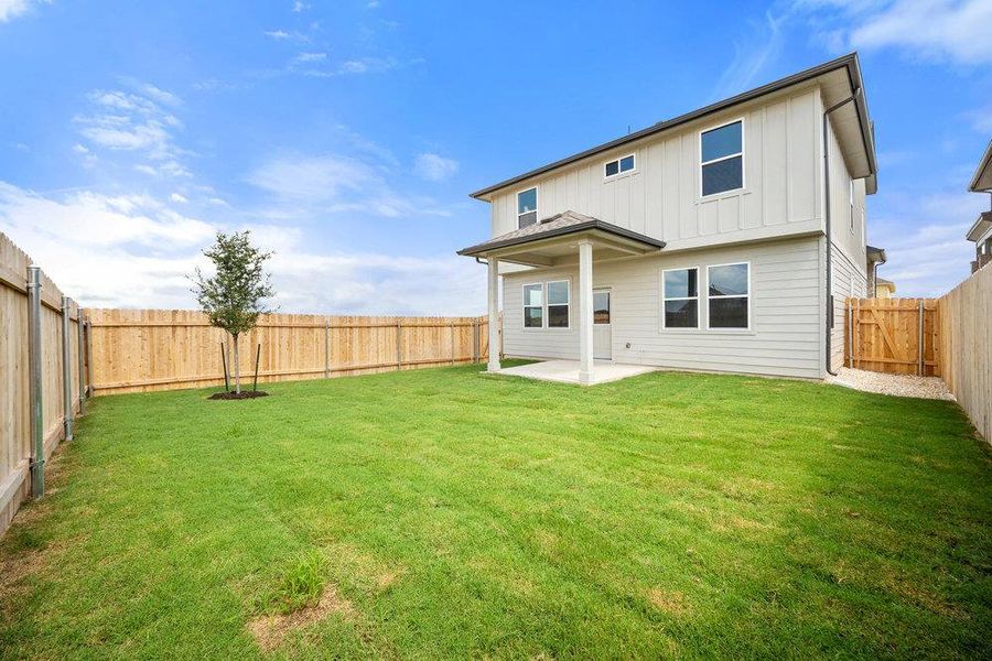 Photos of similar home. Actual home under construction.