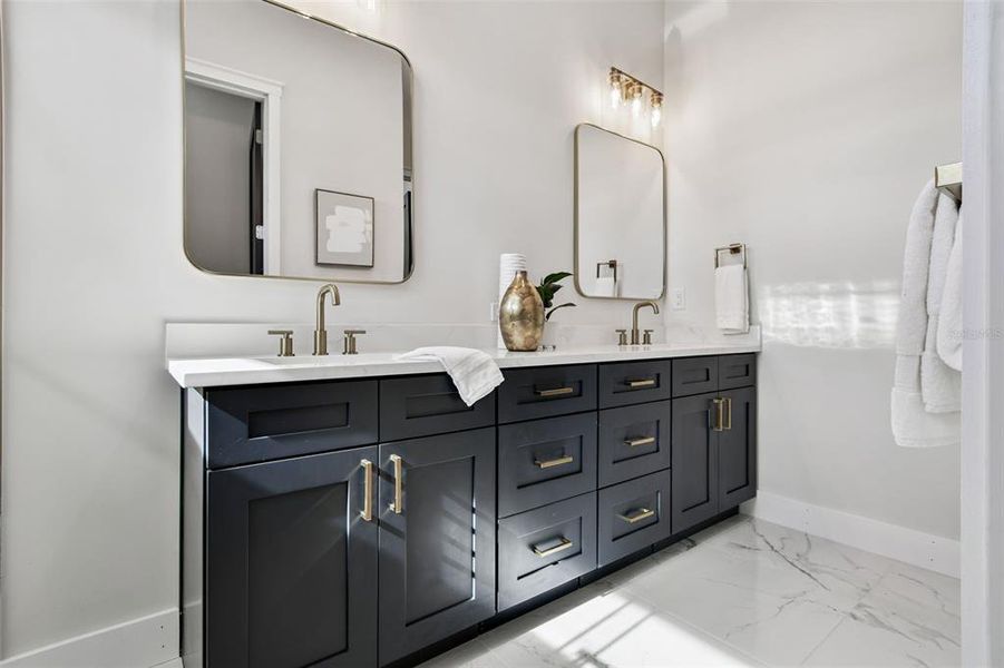 Image 71 of a home in .