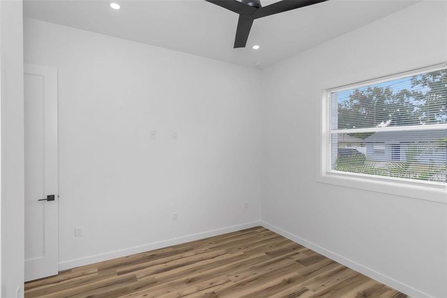 Spacious, unfurnished interior of a new home in , Clearwater (Image 32).