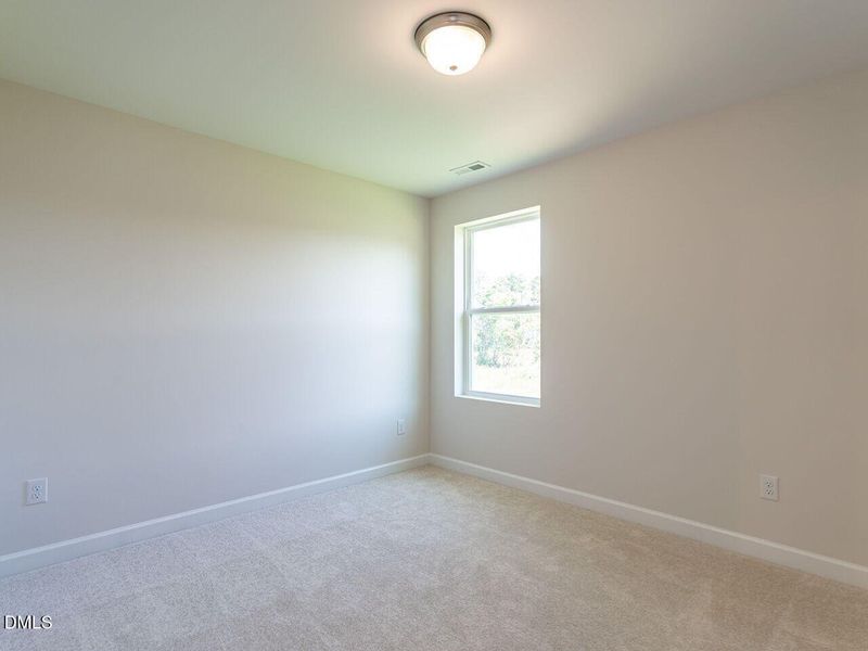 025-1280x960-bedroom 025-1280x960-bedroom