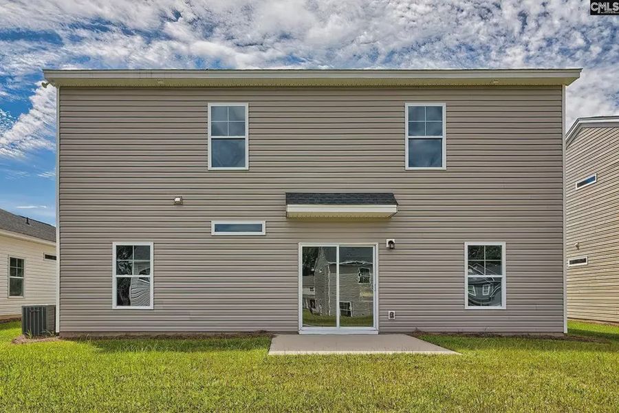 Exterior details and patio area of a home in Emanuel Creek, West Columbia (Image 29).