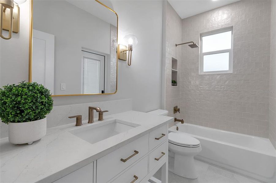 Furnished interior view inside a new home in , Venice (Image 54).