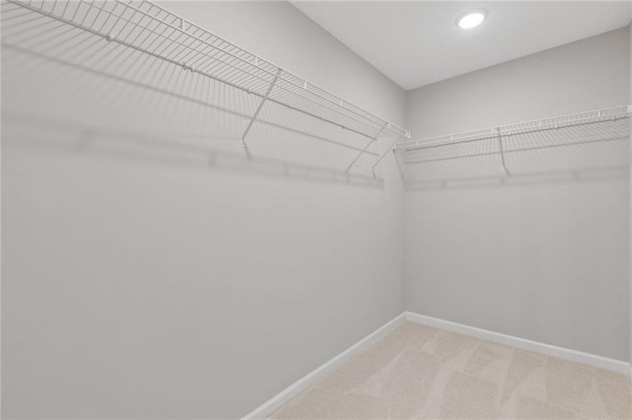 Spacious, unfurnished interior of a new home in , Dacula (Image 13).