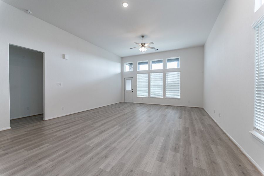 Spacious, unfurnished interior of a new home in Windrose Green, Angleton (Image 17). Spacious, unfurnished interior of a new home in Windrose Green, Angleton (Image 17).