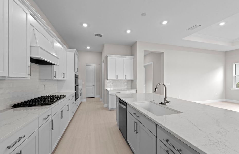 Furnished interior view inside a new home in Del Webb Oak Creek, North Fort Myers (Image 11).