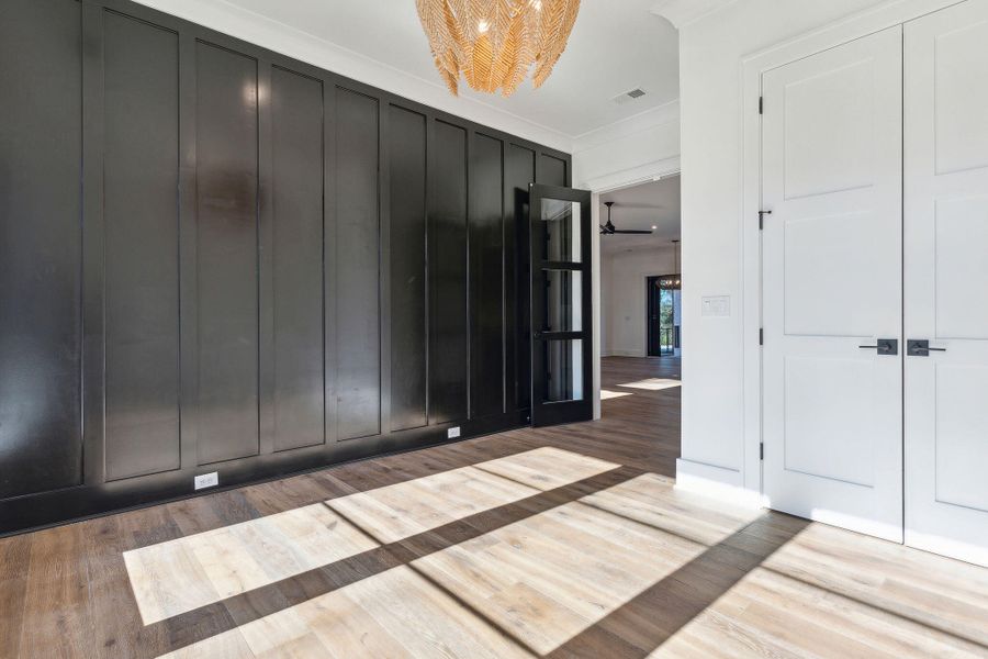 Spacious, unfurnished interior of a new home in , Mount Pleasant (Image 47).