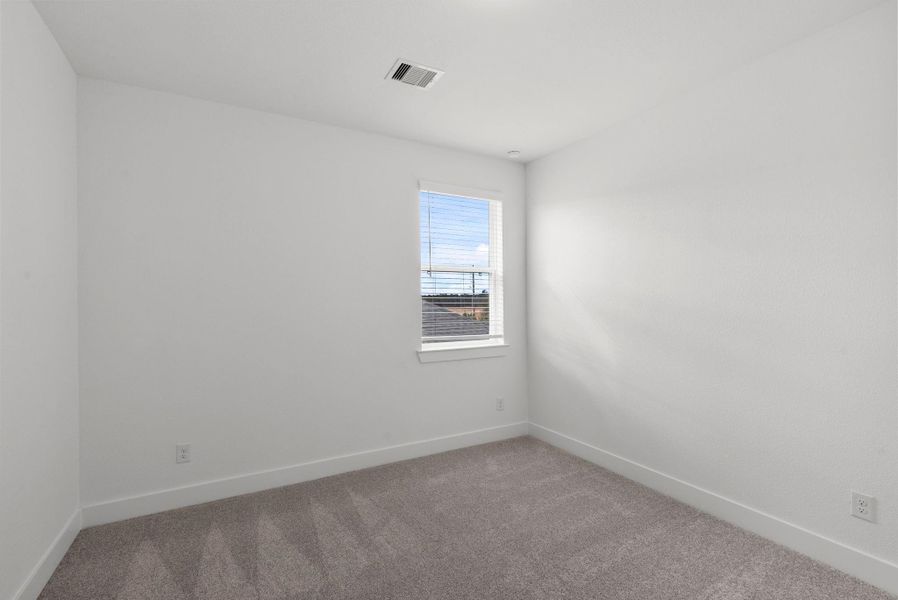 Spacious, unfurnished interior of a new home in The Trails, New Caney (Image 32).