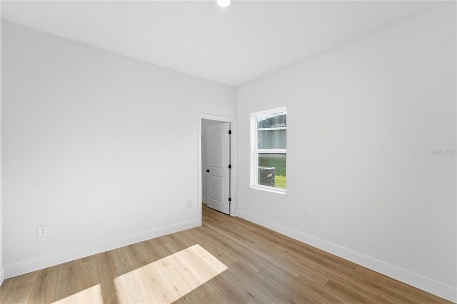 Spacious, unfurnished interior of a new home in , Ocala (Image 34).