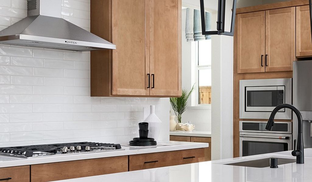 Foster-N598-BellezaatLakeview Kitchen Foster-N598-BellezaatLakeview Kitchen