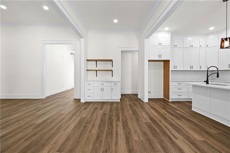 Spacious, unfurnished interior of a new home in , Fayetteville (Image 27).