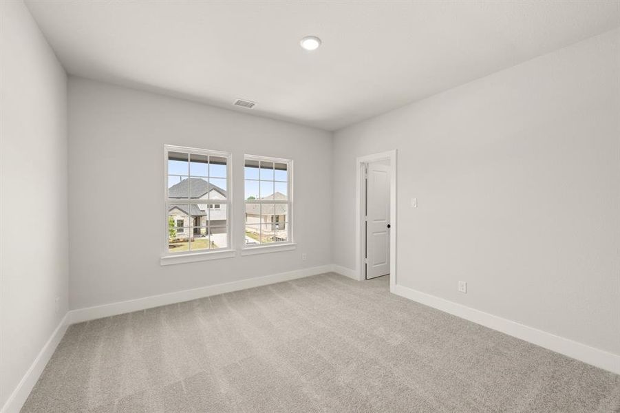 1724 Nesting Robin- Bedroom-7132