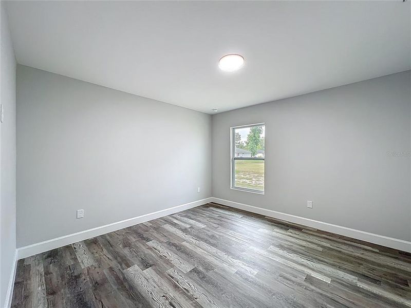 Spacious, unfurnished interior of a new home in , Ocala (Image 30).
