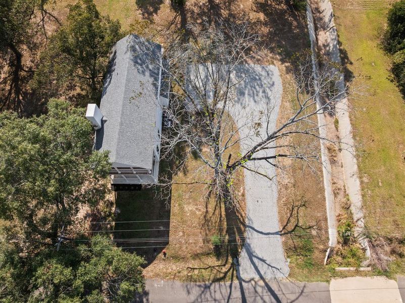 Image 25 of a home in .