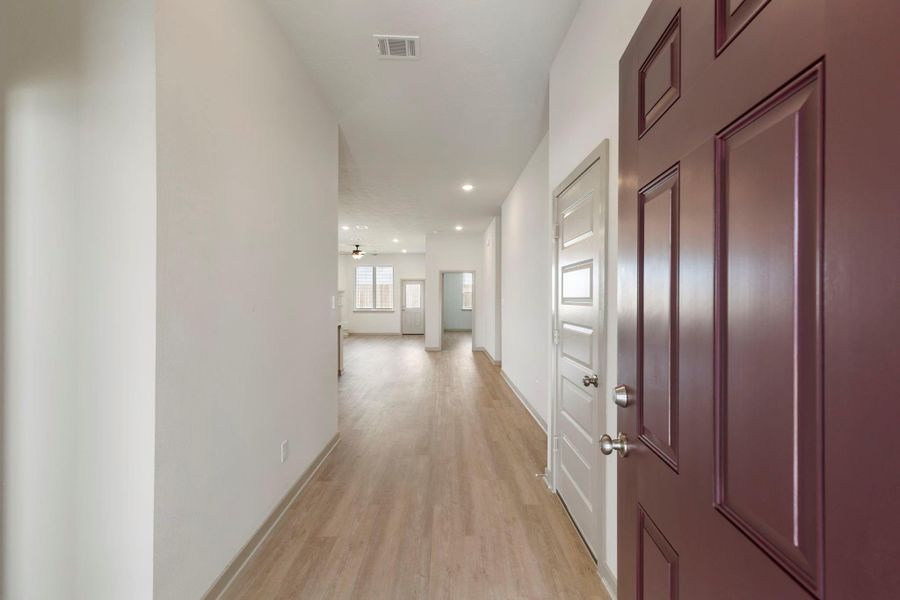 Image 35 of a home in Sterling Ridge. Image 35 of a home in Sterling Ridge.