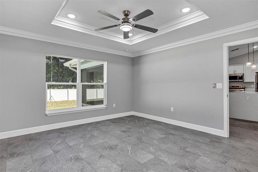 Spacious, unfurnished interior of a new home in , Belleview (Image 13).