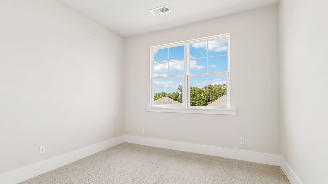 Spacious, unfurnished interior of a new home in Shell Pointe, Gilbert (Image 21).