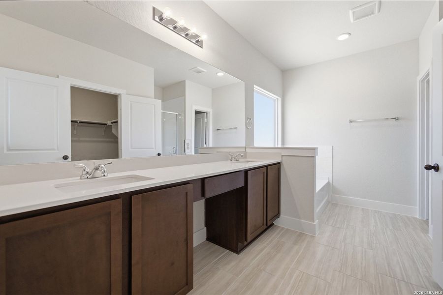 Furnished interior view inside a new home in Swenson Heights, Seguin (Image 3).