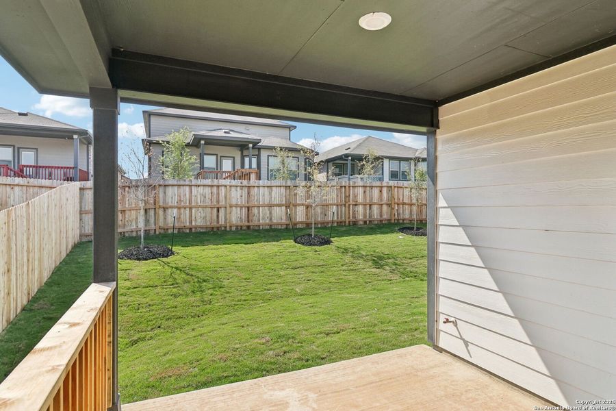 Image 46 of a home in Comanche Ridge.