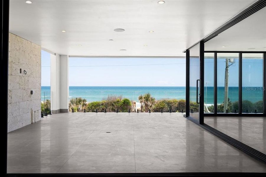 Spacious, unfurnished interior of a new home in , New Smyrna Beach (Image 53).