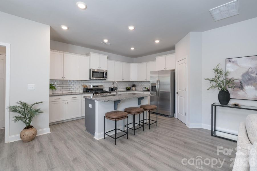 Oversized island in kitchen