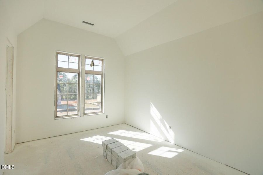 GQ6A1530 (Medium) GQ6A1530 (Medium)