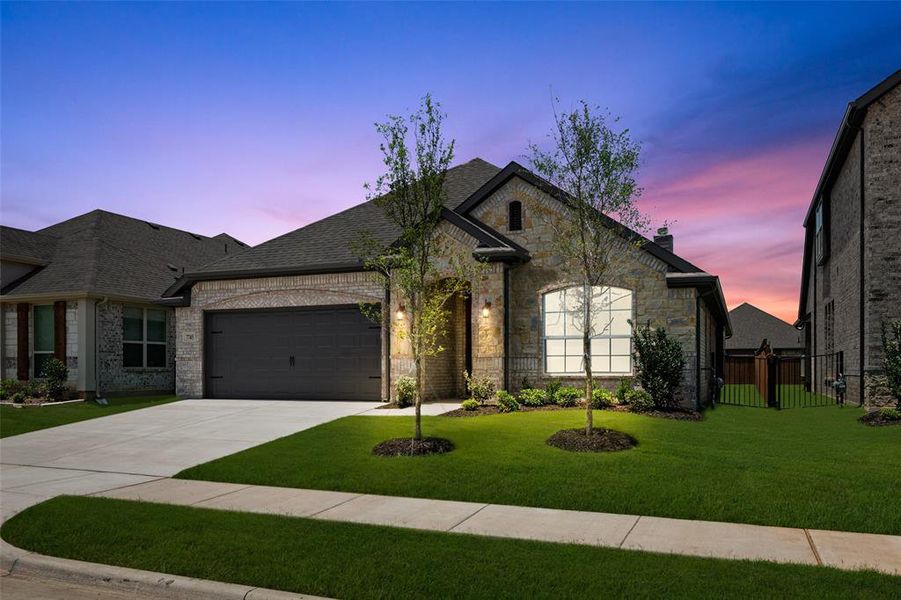 7745 Gatevine- Twilight-1