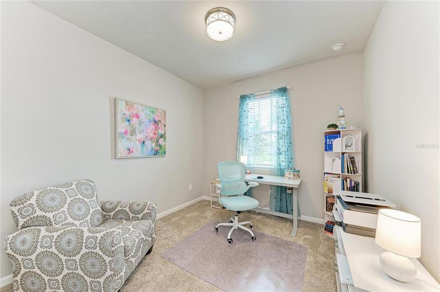 Furnished interior view inside a new home in Wellen Park, Venice (Image 11).