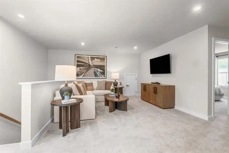 Representative furnished interior of a home built from the Silverleaf by Ryan Homes in Sterling Oaks Signature Series, Ash (Image 32). Representative furnished interior of a home built from the Silverleaf by Ryan Homes in Sterling Oaks Signature Series, Ash (Image 32).