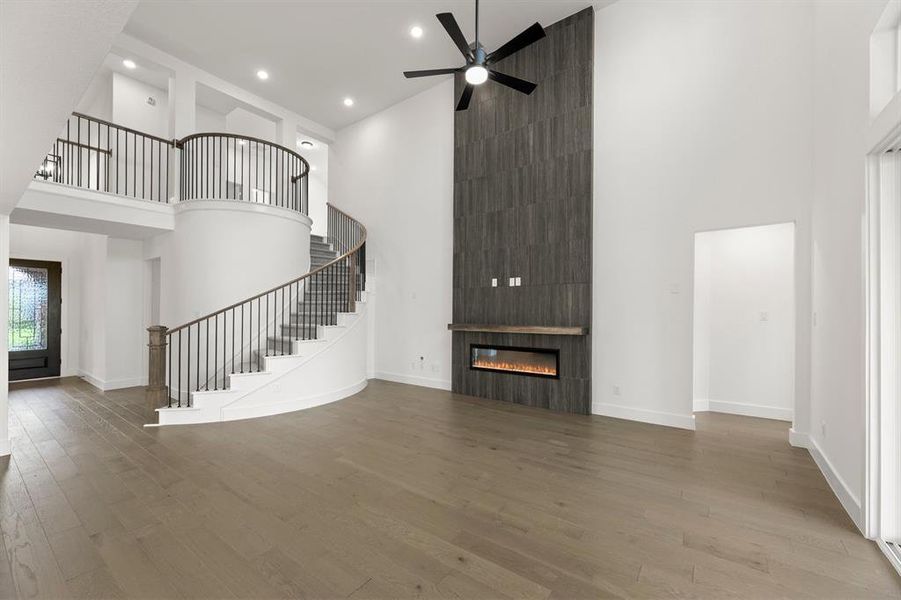Spacious, unfurnished interior of a new home in Inspiration, Lucas (Image 27).