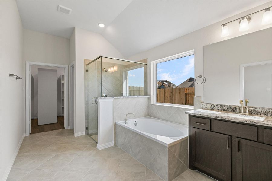 Furnished interior view inside a new home in Oakwood Estates, Waller (Image 17).