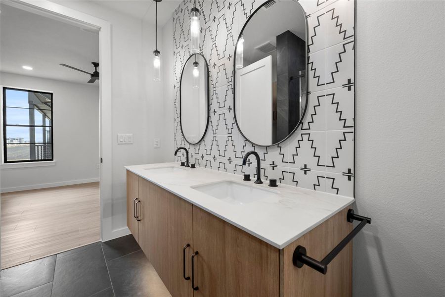 Furnished interior view inside a new home in Dovetail, New Braunfels (Image 5).