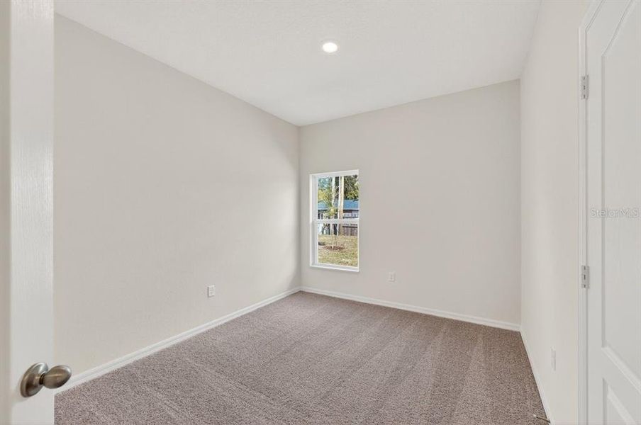 Spacious, unfurnished interior of a new home in , Deltona (Image 33).