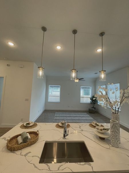 Representative interior finishes for a home built from the Mickelson by Chesmar Homes in Riceland Alley Loads, Mont Belvieu (Image 22).