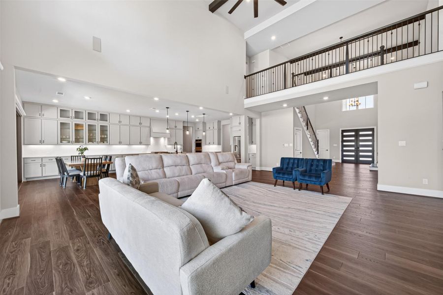 Furnished interior view inside a new home in , Missouri City (Image 8).