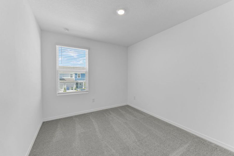 Spacious, unfurnished interior of a new home in Vinterra Townhomes, Nokomis (Image 18).