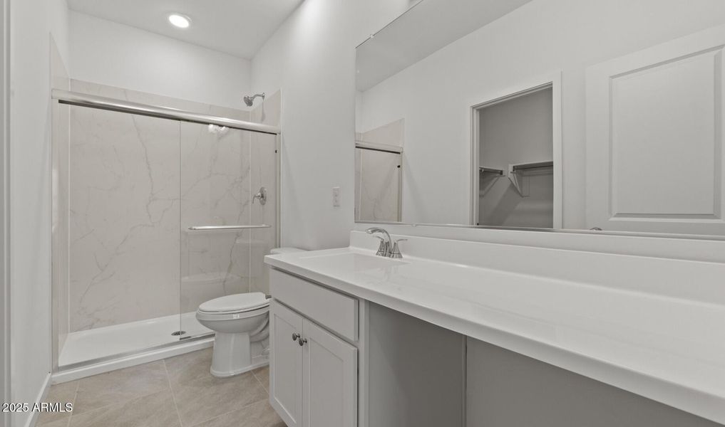 MR Lot #63 Primary Bath (Large)