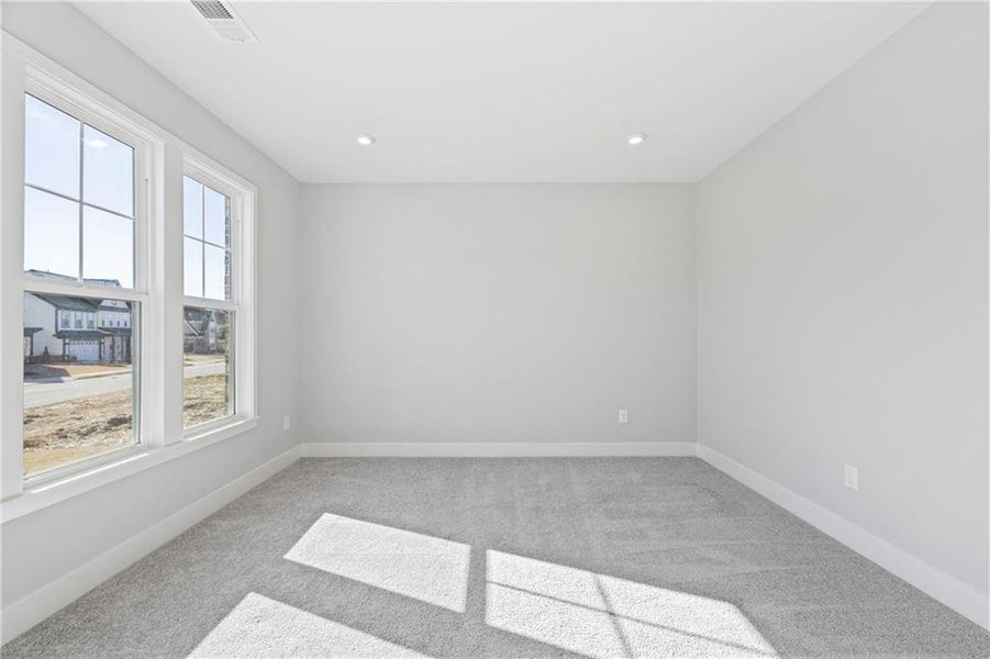 Spacious, unfurnished interior of a new home in , Hoschton (Image 32).
