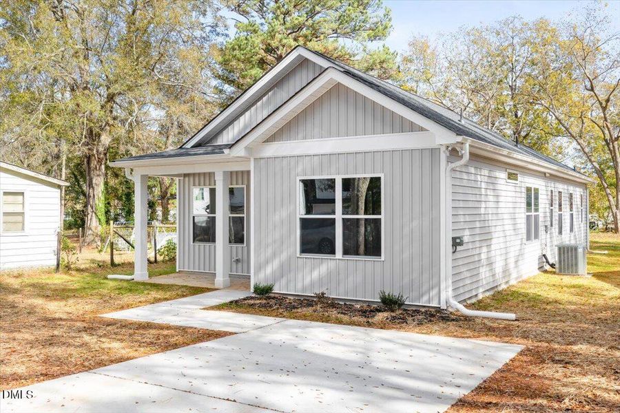 02-10393 S Spruce - Open Peek Media-2