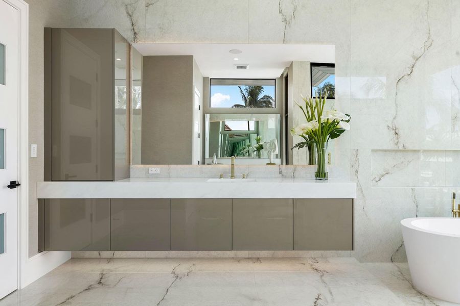 169_Coconut_Palm_Road_57