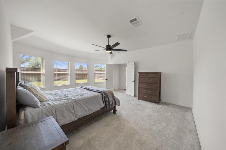 Furnished interior view inside a new home in Mavera, Conroe (Image 17).