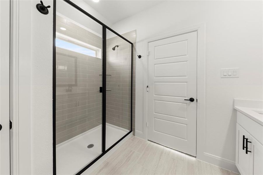 18. 2256 Aspen Chase - Bath (3) 18. 2256 Aspen Chase - Bath (3)