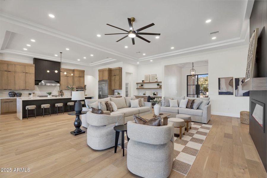 14-web-or-mls-19875 E SIlver Creek Ln-10