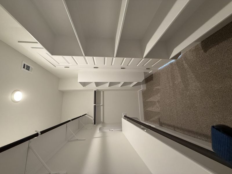 Spacious, unfurnished interior of a new home in Avery Centre, Round Rock (Image 8). Spacious, unfurnished interior of a new home in Avery Centre, Round Rock (Image 8).