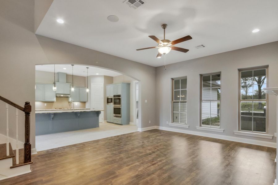 Representative furnished interior of a home built from the The Chateau French by Manuel Builders in Chapel Bend, Montgomery (Image 8).