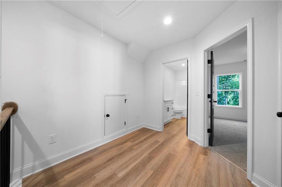 Spacious, unfurnished interior of a new home in , Dallas (Image 21).