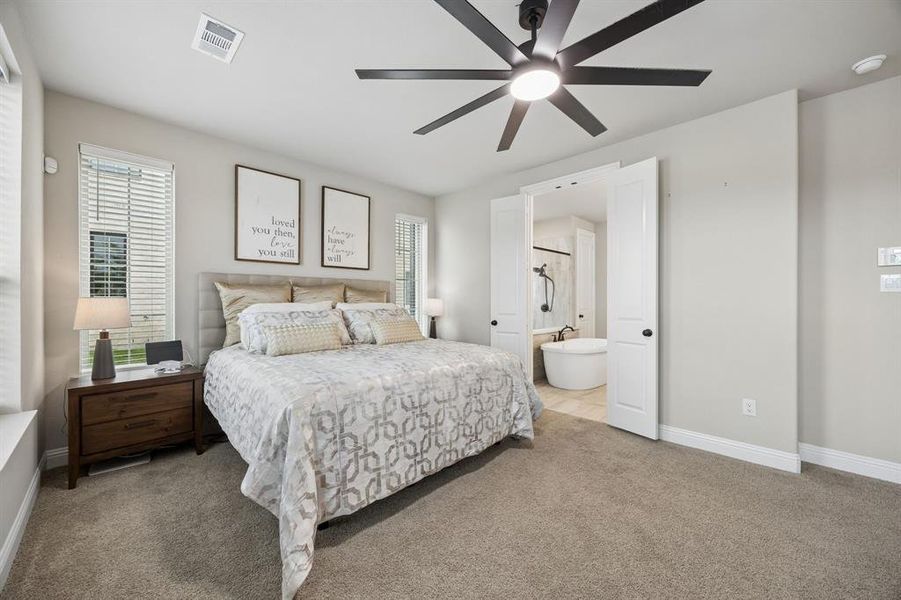 Furnished interior view inside a new home in , Fate (Image 19).